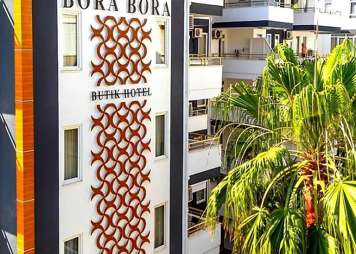 Bora Bora Butik 3*