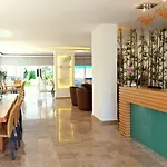 Bora Bora Butik Hotel