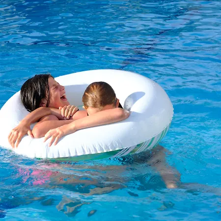 Bora Bora Butik 호텔 3*