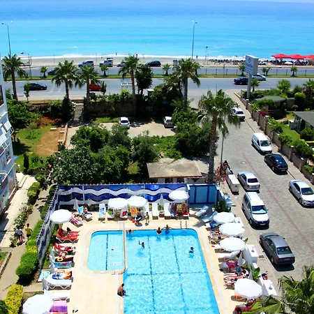 Bora Bora Butik Hotel 3*