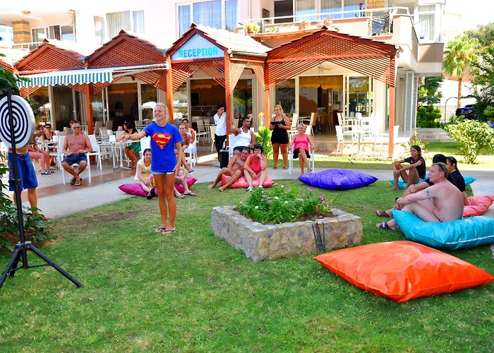 Bora Bora Butik Hotel 3*