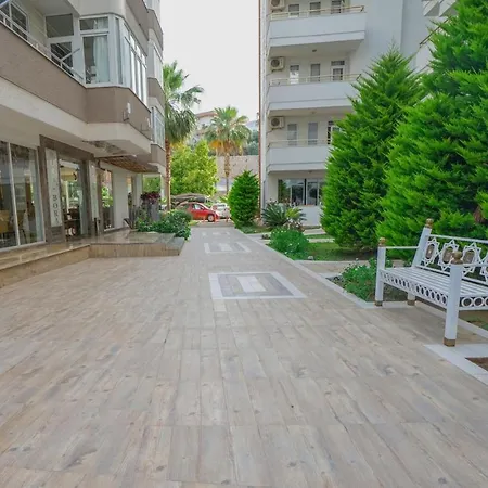 Готель Bora Bora Butik Аланія