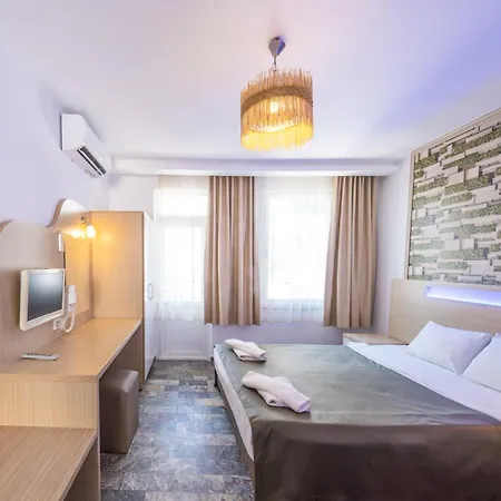 Bora Bora Butik 호텔 3*